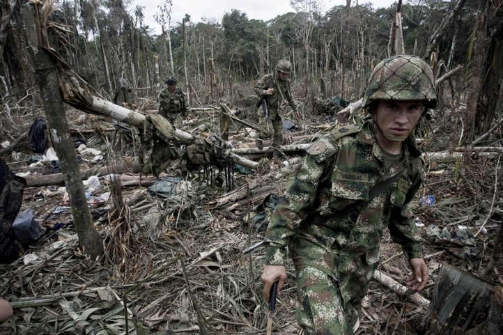 colombia-civil-war-peace-talks-farc-drug-trade-aerial-fumigation