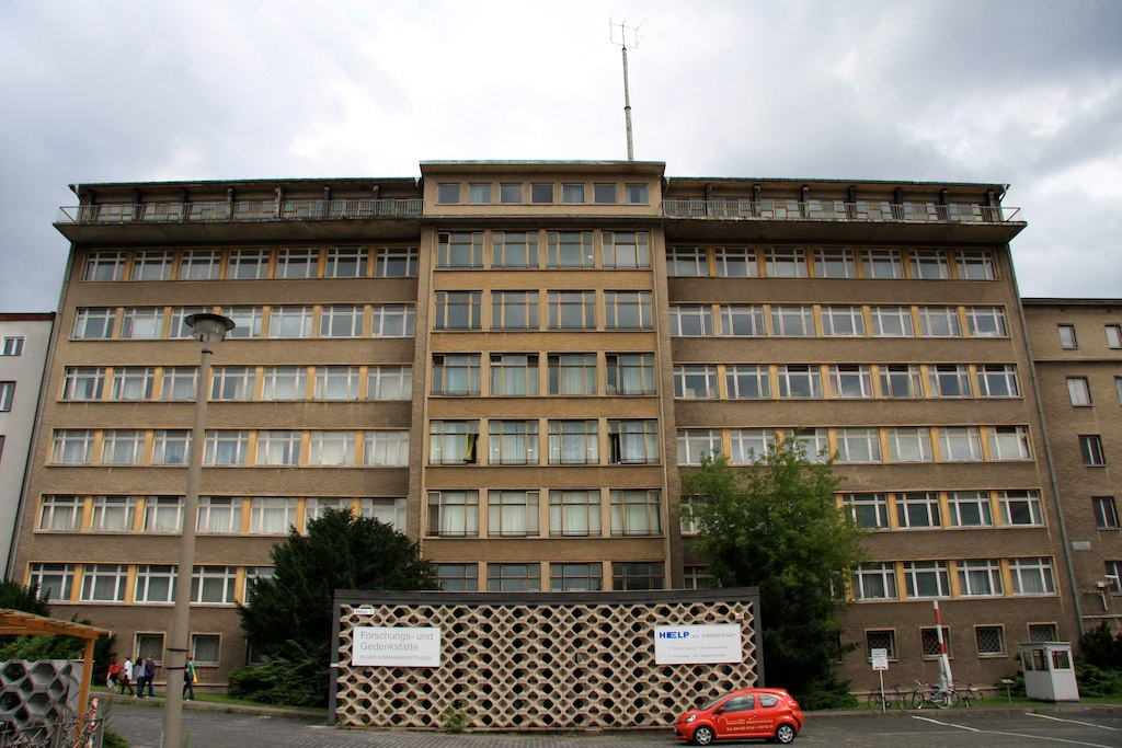 East Germany’s Stasi a Quarter Century After It Was Dissolved