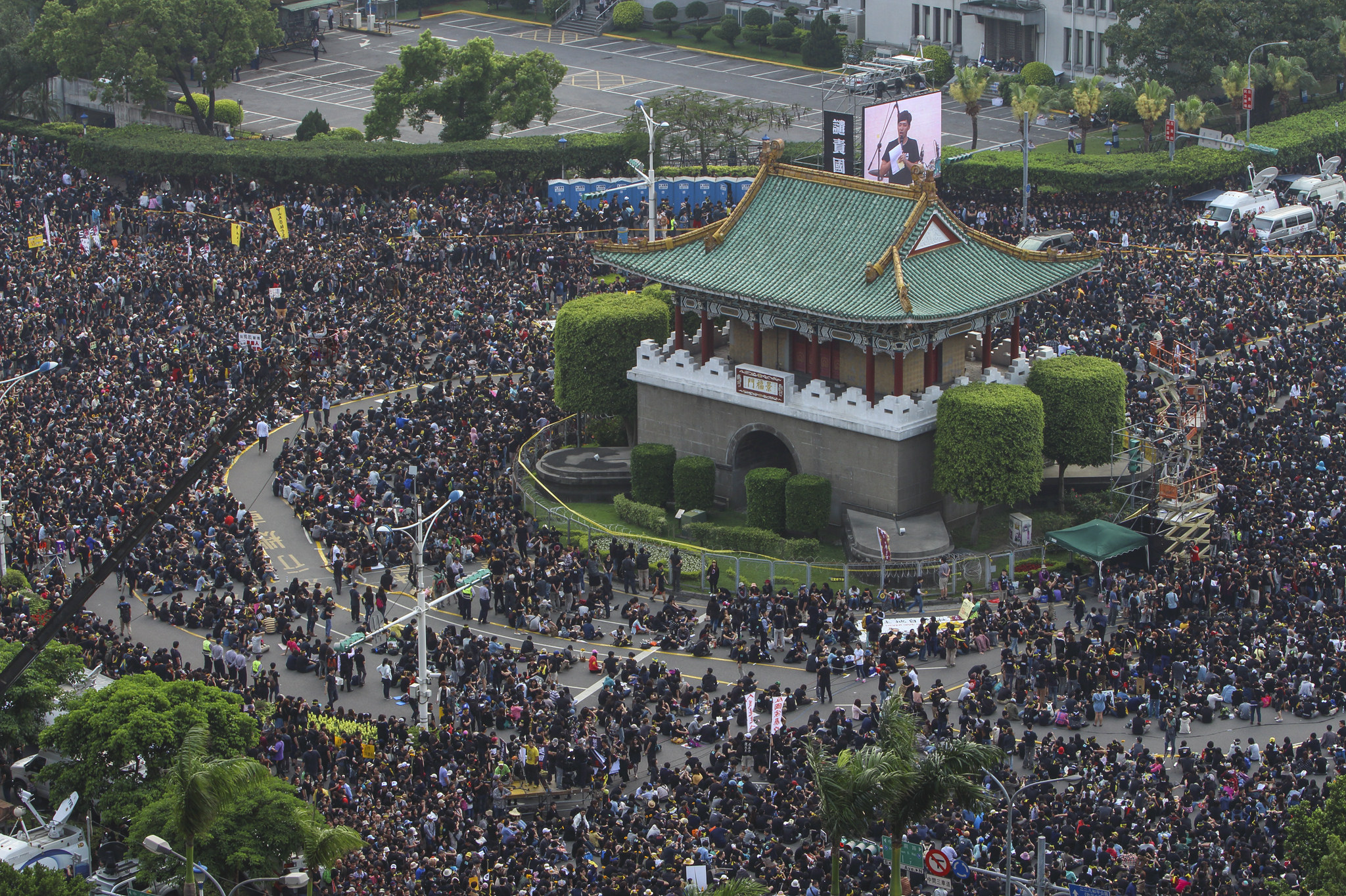 occupy-central-hong-kong-sunflower-movement-taiwan-protests-china