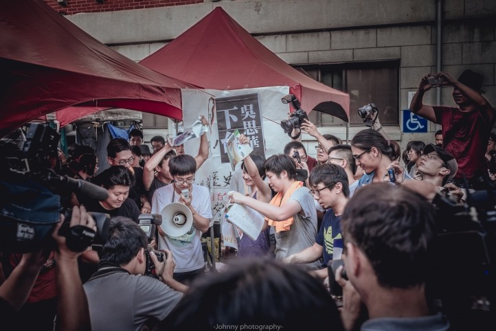taiwan-education-protests-sunflower-movement-high-school-edition
