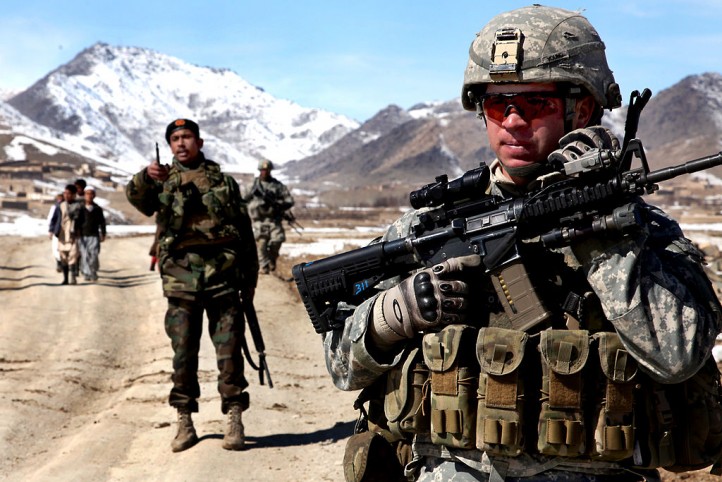 flickr_-_the_u-s-_army_-_patrol_in_afghanistan_1